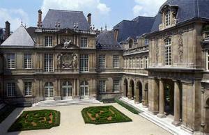 Hôtel Carnavalet à Paris (ex Hôtel des Ligneris)