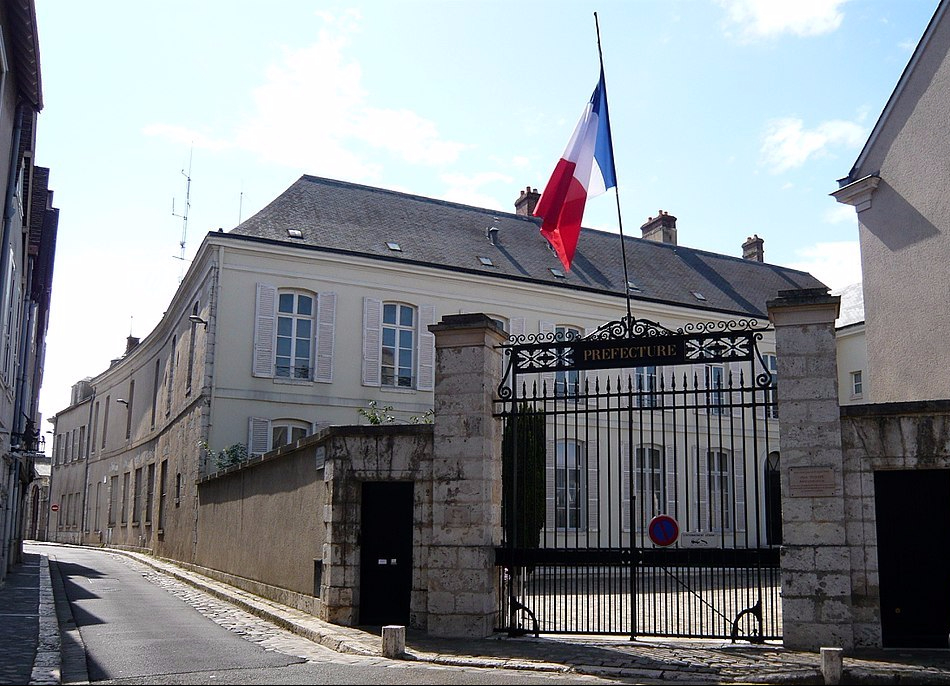 Préfecture d'Eure-et-Loir, Hôtel des Ligneris (1795), Chartres (France)